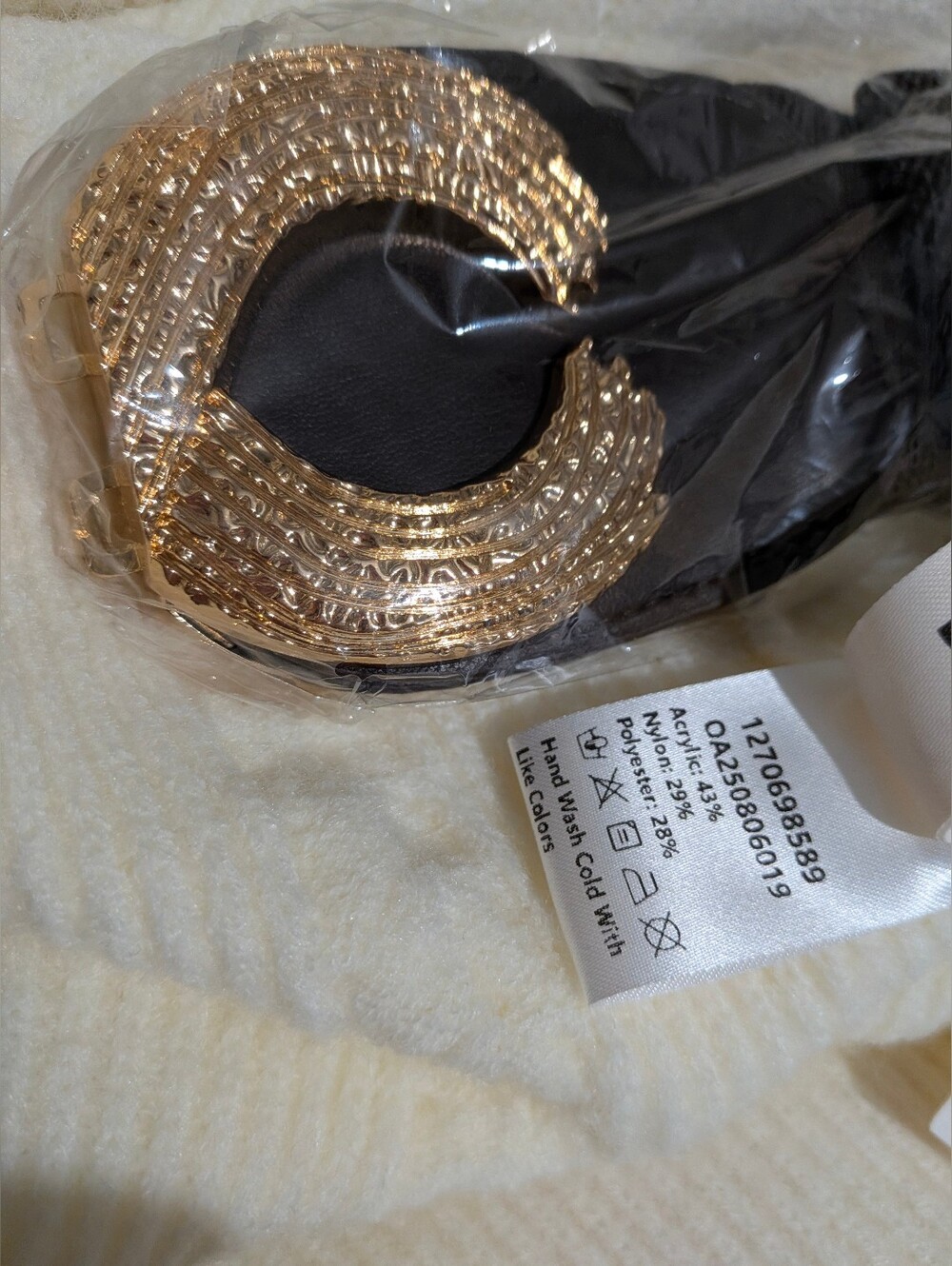Commense Peplum Cable-Knit Top with Wide Belt - Picture 15 of 16